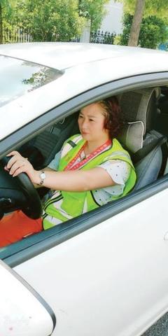 深夜微光 一位代驾女司机的酸甜苦辣